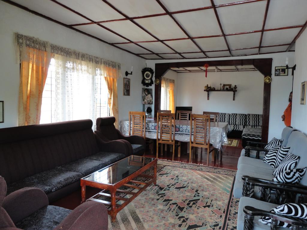 Srihelyes Inn Νουβάρα Ελίγια Εξωτερικό φωτογραφία