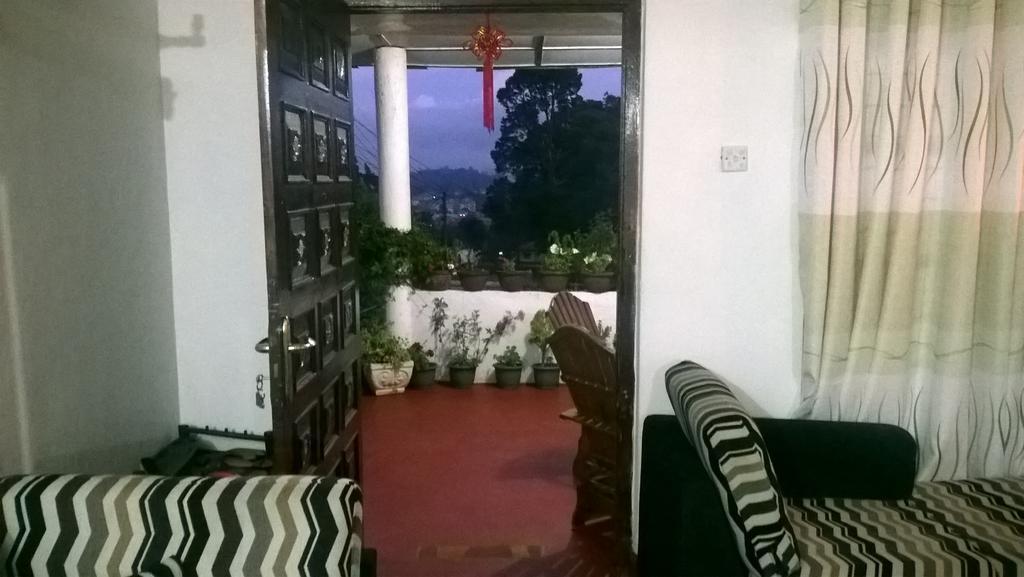 Srihelyes Inn Νουβάρα Ελίγια Εξωτερικό φωτογραφία